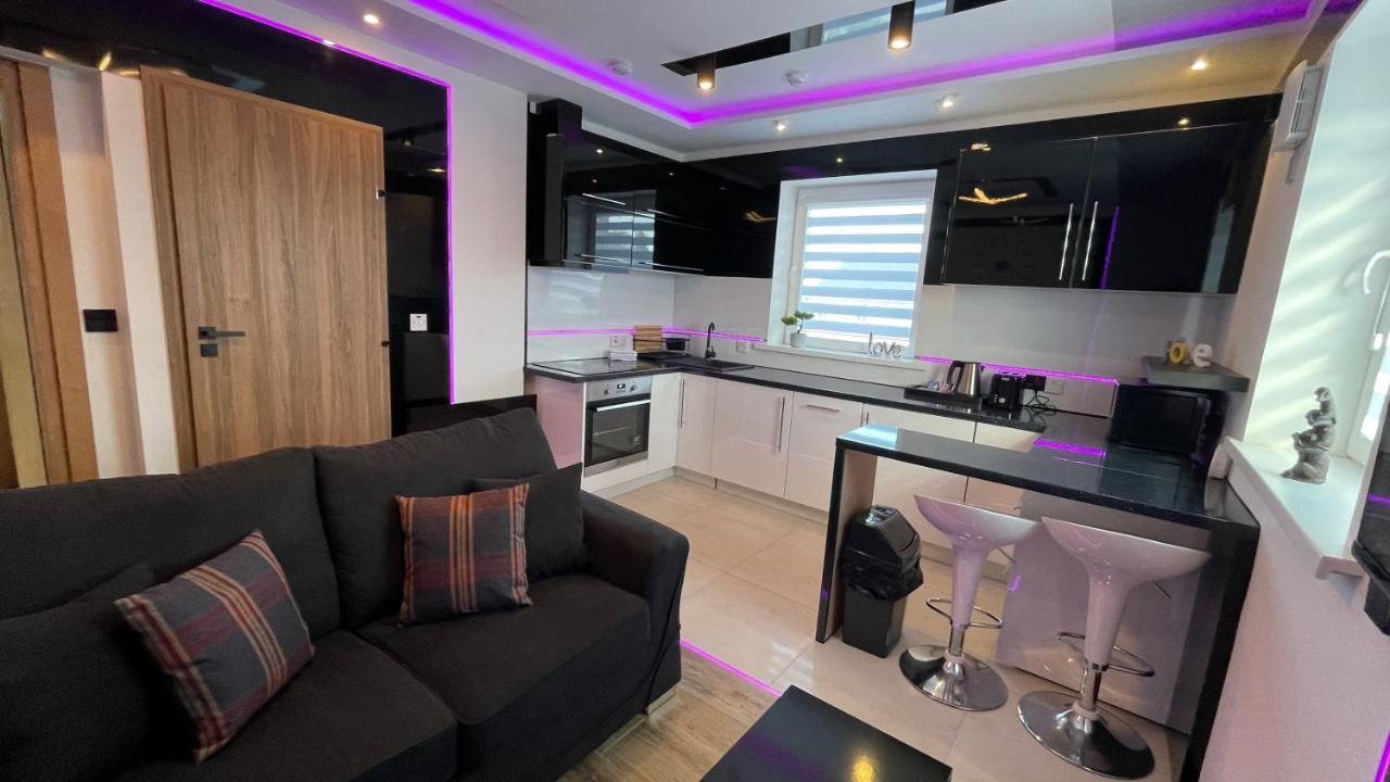 #5 Tgha Luxury One Bedroom Apartment In آثلون المظهر الخارجي الصورة